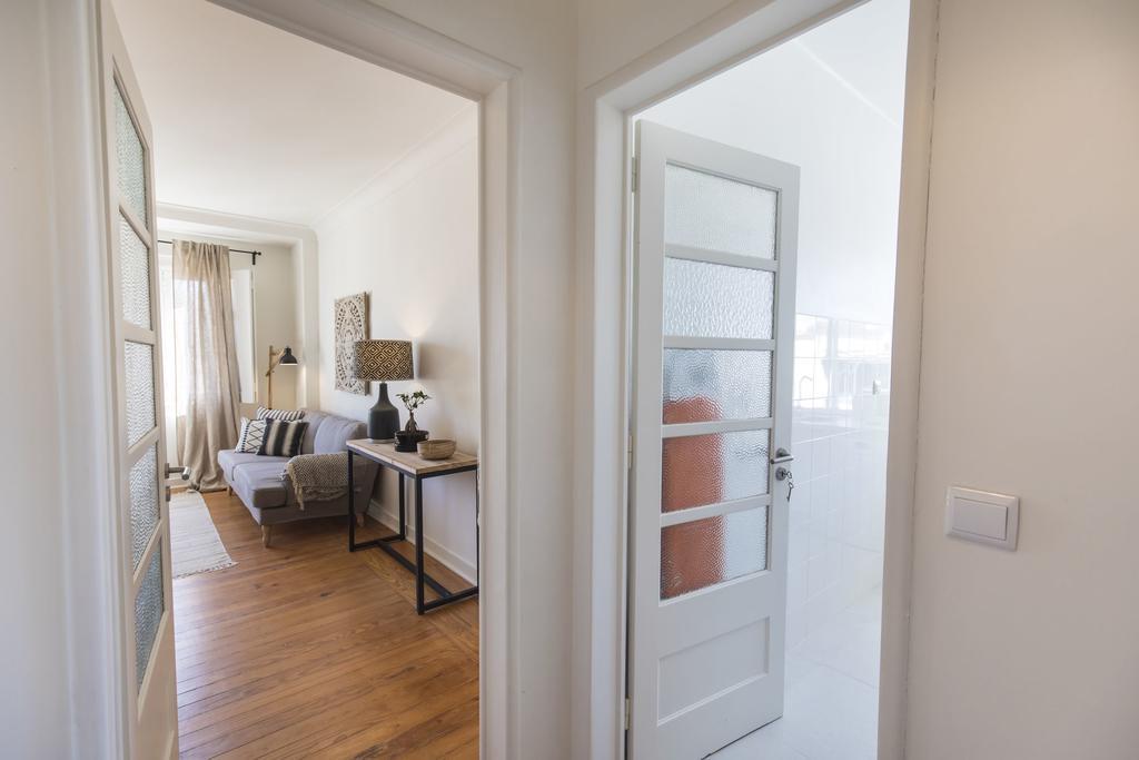 Lovelystay - Bonsai Light And Comfort Flat Lisboa الغرفة الصورة